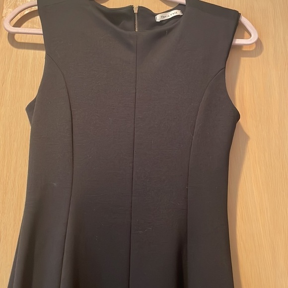 Black Flair Dress​​​​​​​​​​​ - Picture 2 of 3